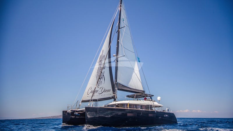 Yacht Charter CARPE DIEM