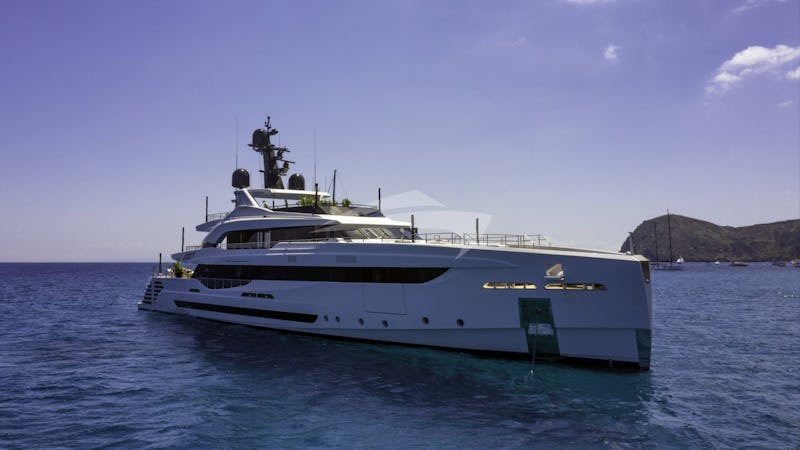 Yacht Charter LEL