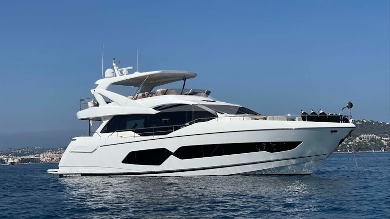 Yacht Charter MIKEL ANGELO