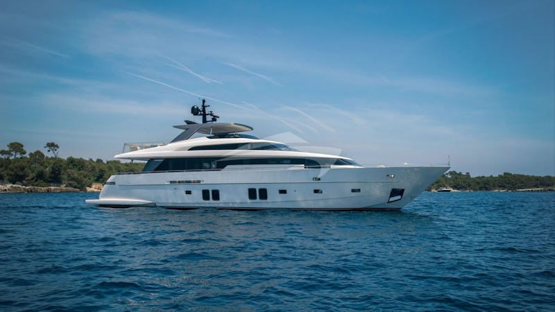 Yacht Charter SABBATICAL