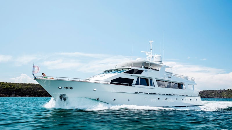 Yacht Charter CORROBOREE