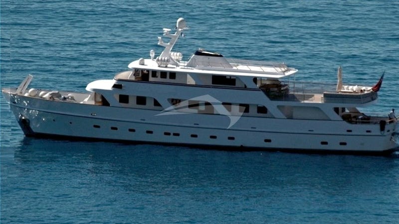 Yacht Charter ANTARES OF BRITAIN
