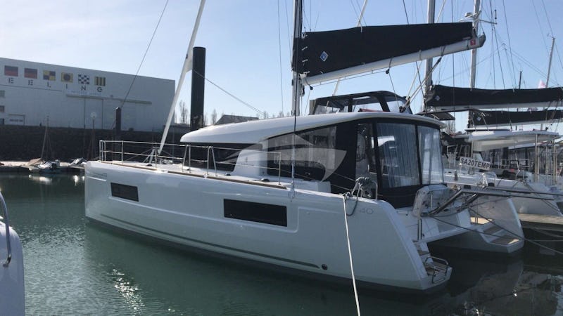 Yacht Charter MILÙ 2.0