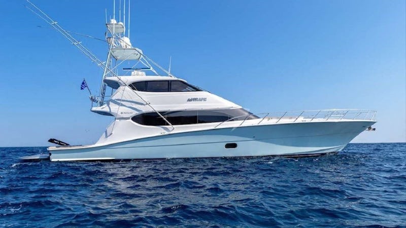 Yacht Charter ASTRAPE
