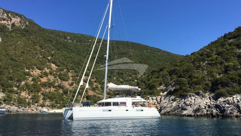 Yacht Charter BIG GANI