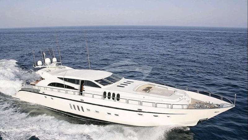 Yacht Charter VITAMIN SEA