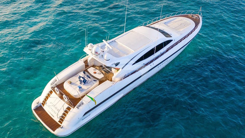 Yacht Charter FREE SPIRIT