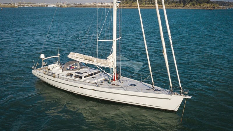 Yacht Charter FANI