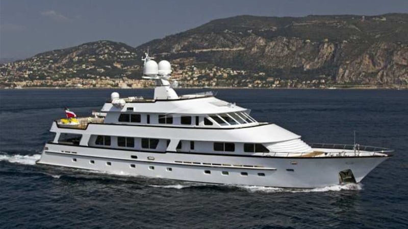 Yacht Charter CALLISTA
