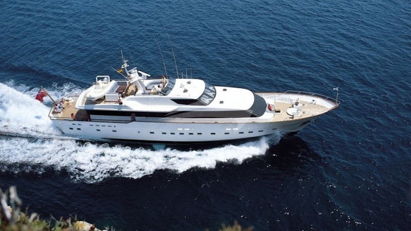 Yacht Charter ATLANTIC ENDEAVOUR