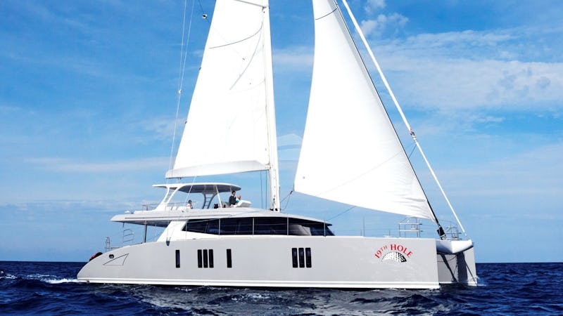 Yacht Charter 19TH HOLE