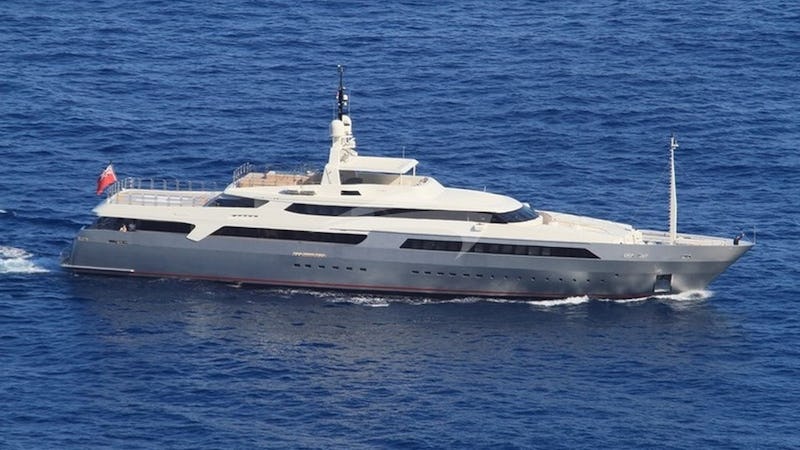 Yacht Charter VICKY