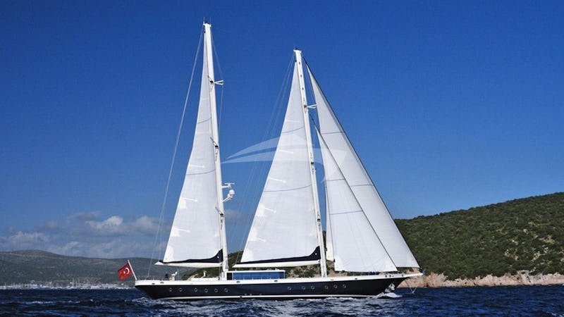 Yacht Charter TUYIKA S