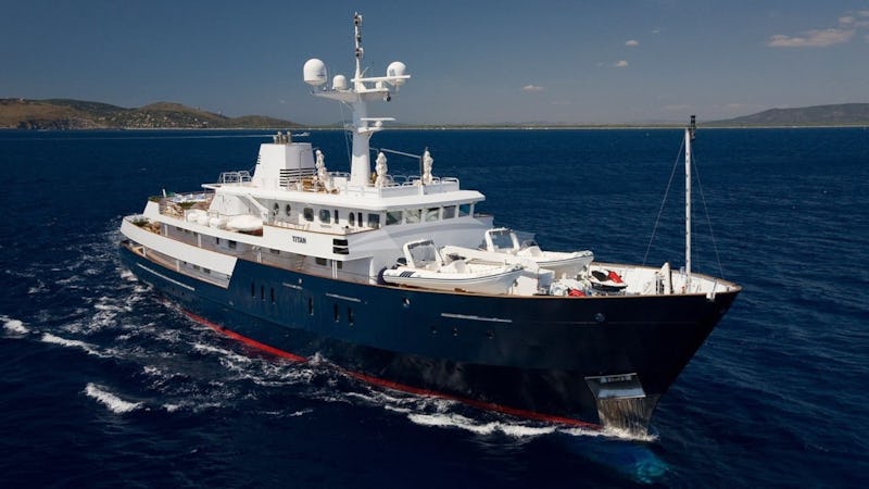 Yacht Charter AQUA BLU