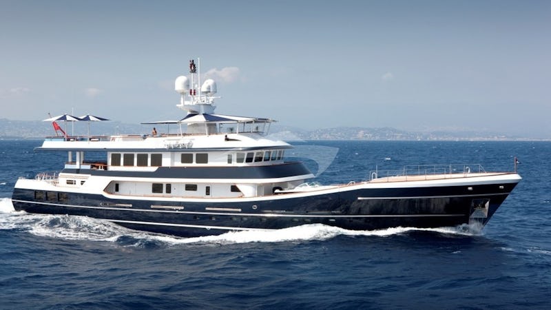 Yacht Charter THE MERCY BOYS