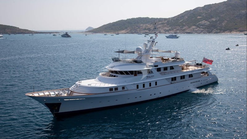Yacht Charter SHAKE N' BAKE TBD