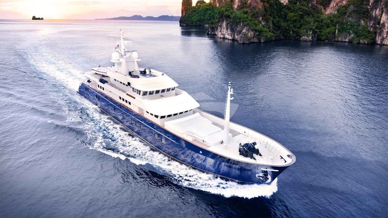 Yacht Charter NORTHERN SUN