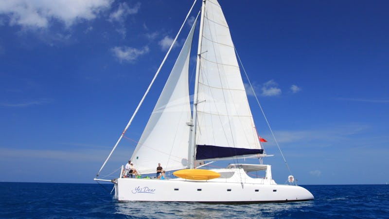 Yacht Charter YES DEAR