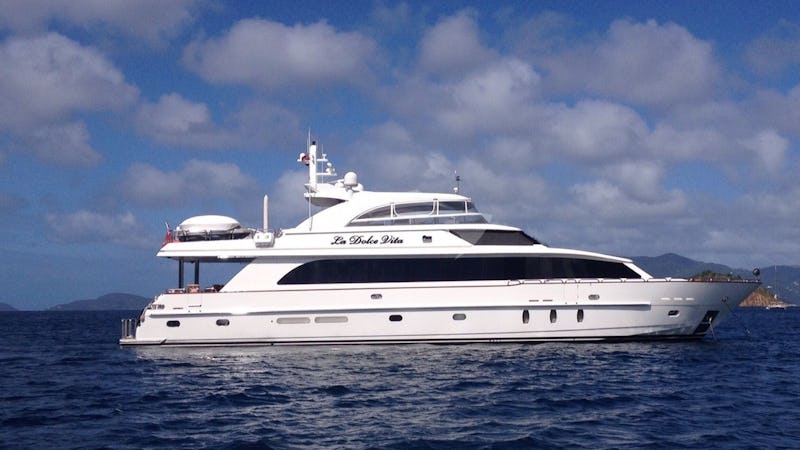 Yacht Charter LA DOLCE VITA