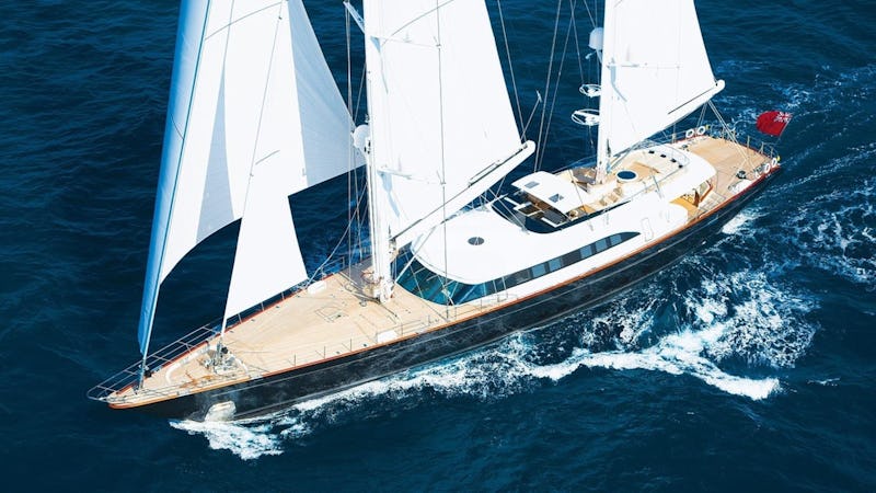 Yacht Charter PANTHALASSA