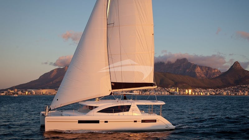 Yacht Charter BLOSSOM