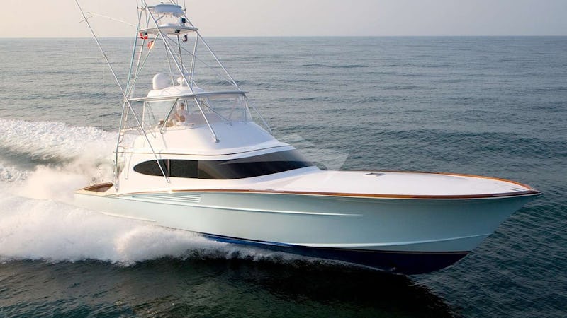 Yacht Charter SINGULARIS