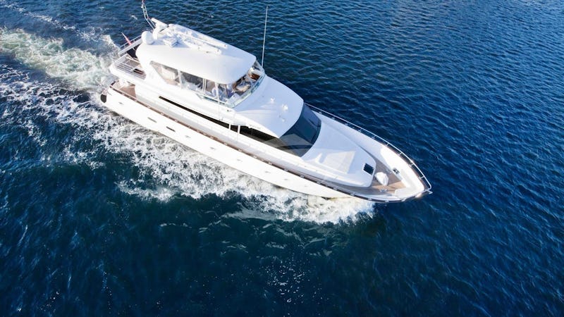 Yacht Charter PEARL