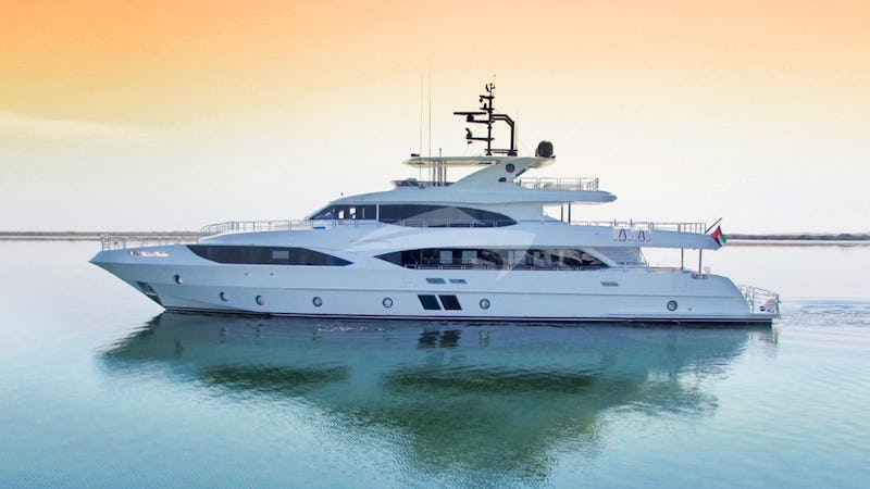Yacht Charter ALTAVITA