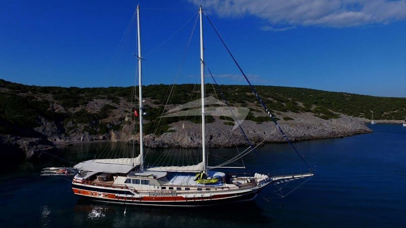 Yacht Charter KANARYA