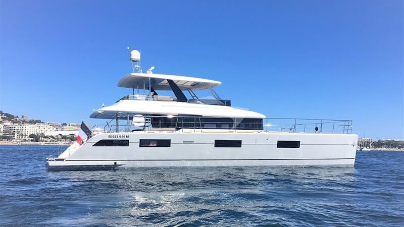 Yacht Charter ORYX