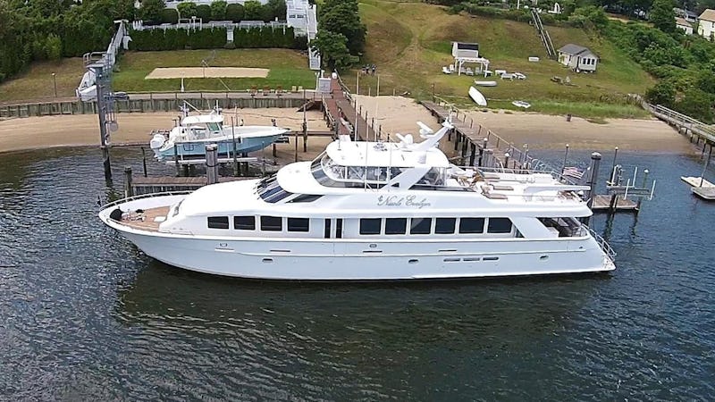 Yacht Charter VESPER