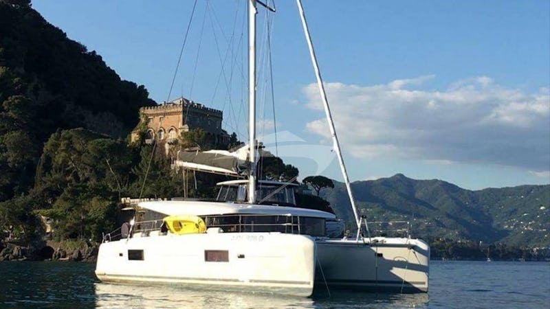 Yacht Charter ANTARES