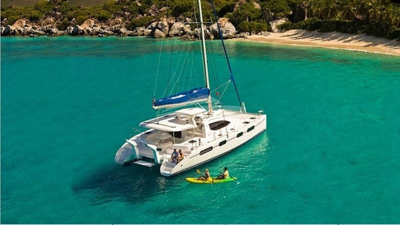 Yacht Charter SEA SENOR