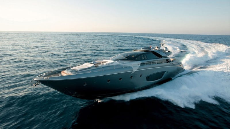 Yacht Charter LADY F1