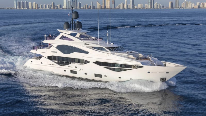 Yacht Charter EXODUS