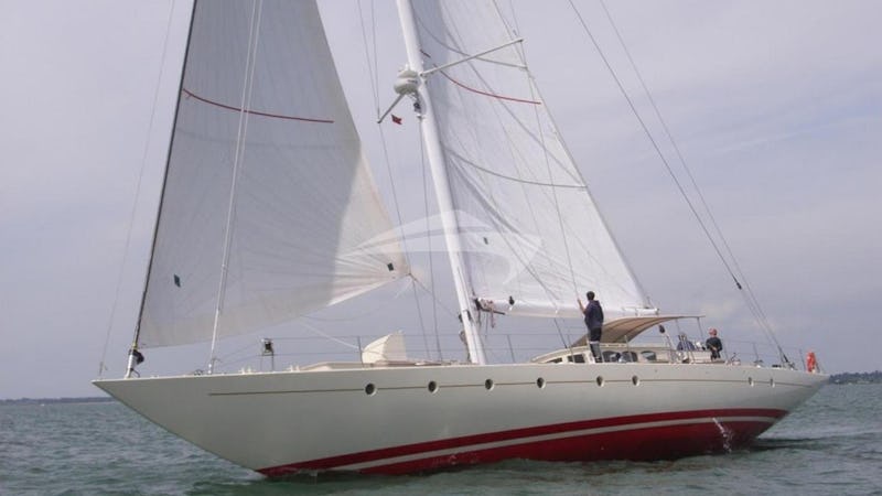 Yacht Charter VINTAGE