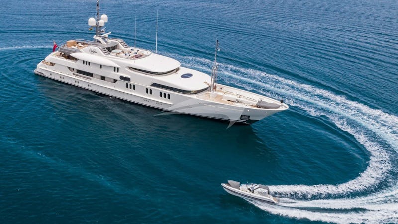 Yacht Charter CALYPSO