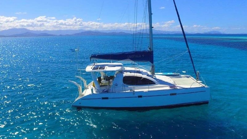 Yacht Charter SALTY GIRL