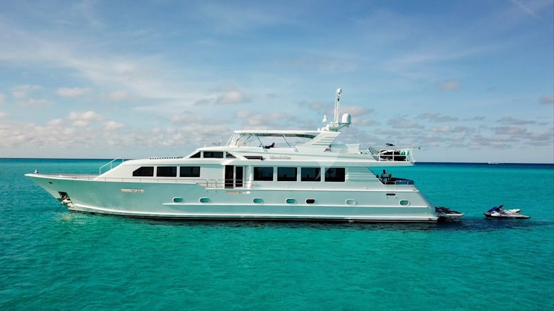 Yacht Charter ISLAND VIBES