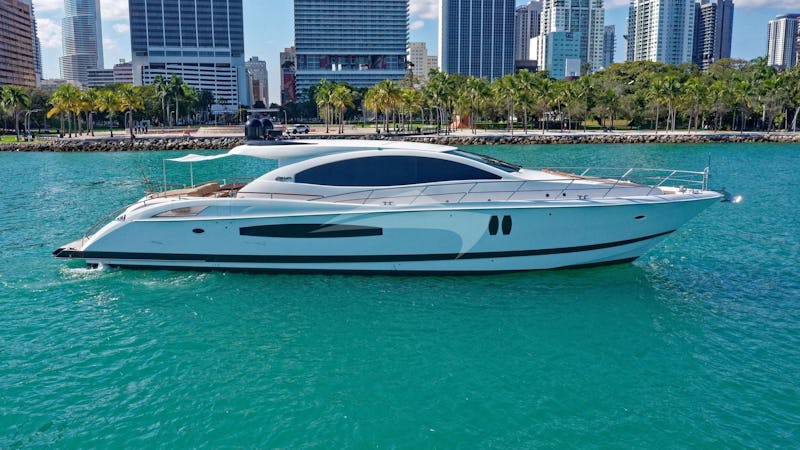 Yacht Charter XCELL