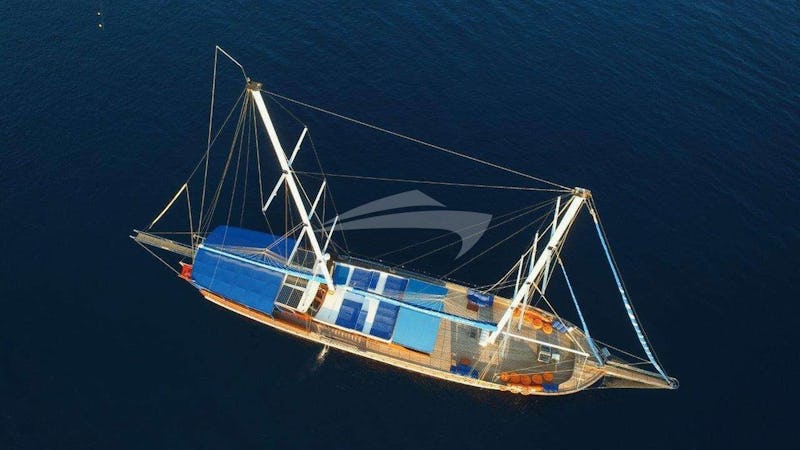Yacht Charter SEMERCIOGLU IV