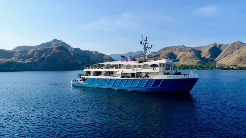 Yacht Charter KUDANIL