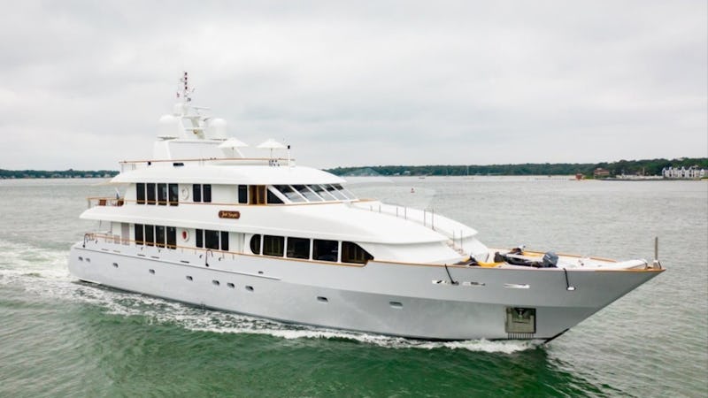 Yacht Charter JUST SAYIN'