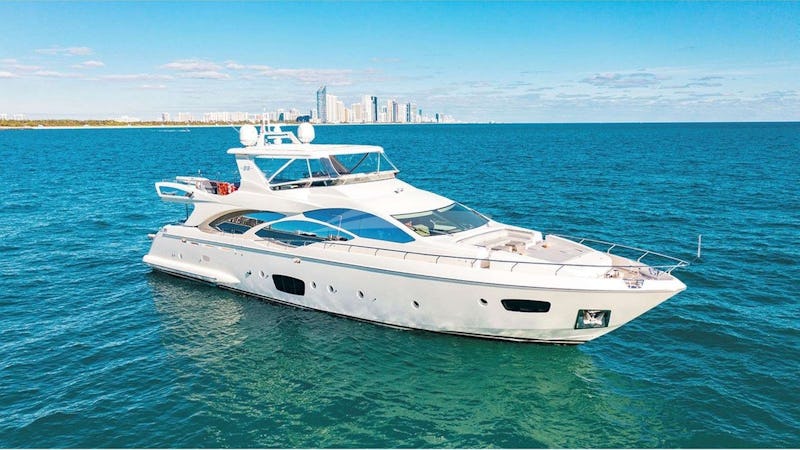 Yacht Charter BT2