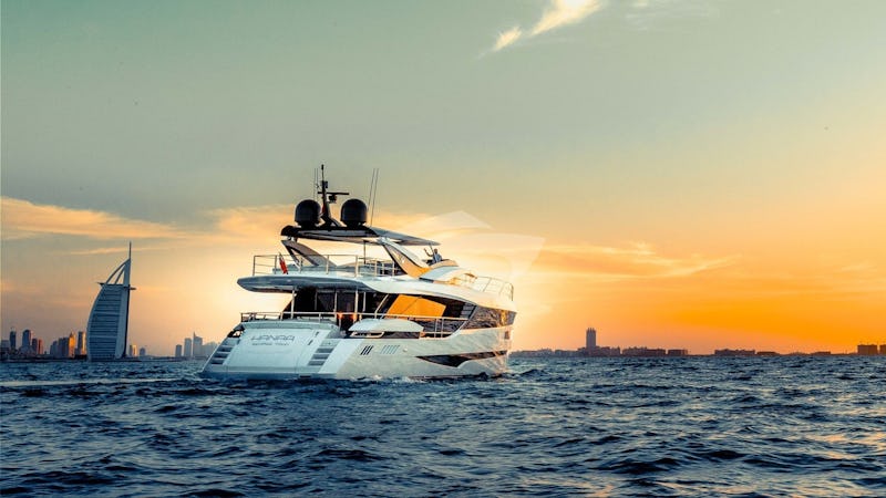 Yacht Charter HANAA