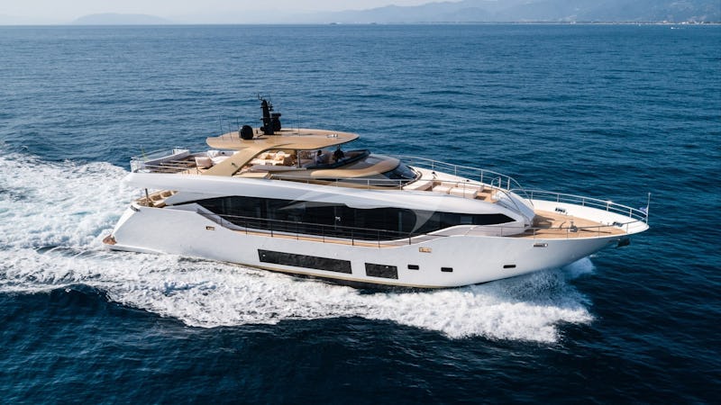 Yacht Charter TABOO OF THE SEAS