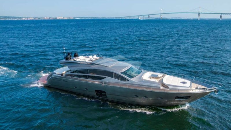 Yacht Charter MONARC