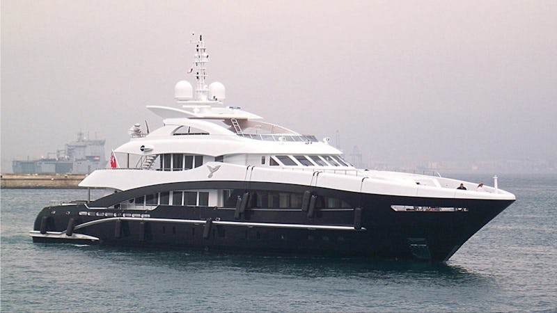 Yacht Charter ROCKET