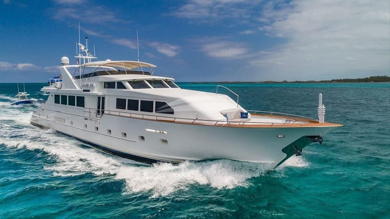 Yacht Charter ALEXANDRA JANE