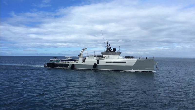Yacht Charter AD-VANTAGE